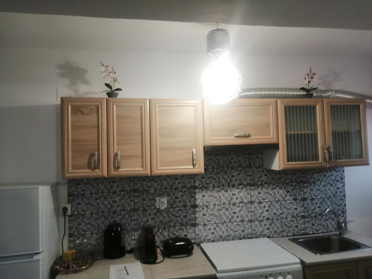 White House Apartment Monemvasia Exterior photo